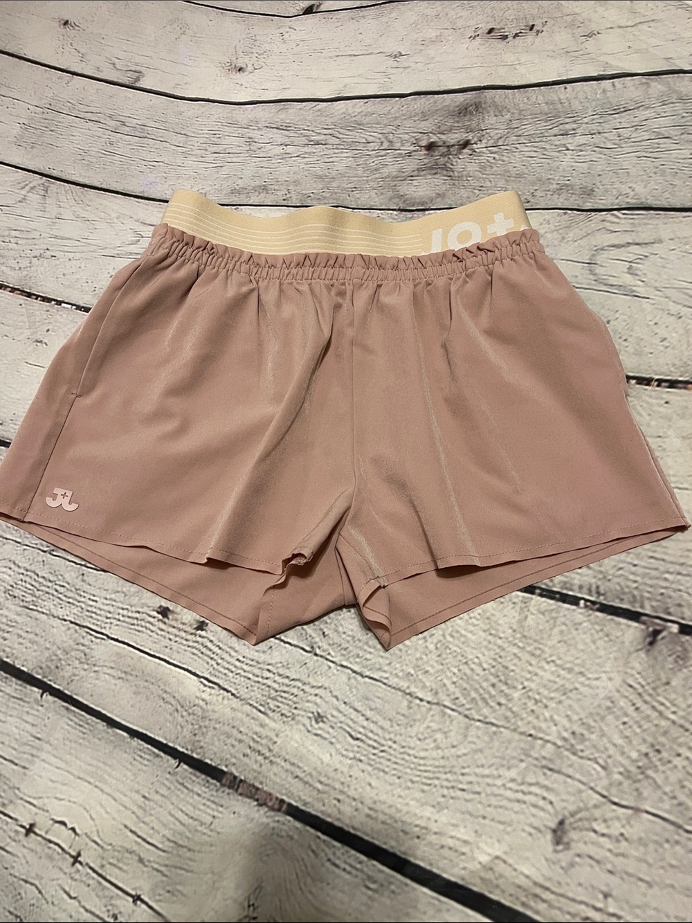 Jo & Jax shorts YM Dusty Pink with Cream Waistband
